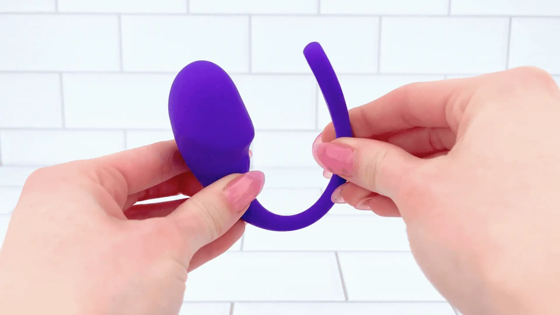 App Controlled Vibrating Egg - Perfect for Long-Distance Lovers! - Image 4
